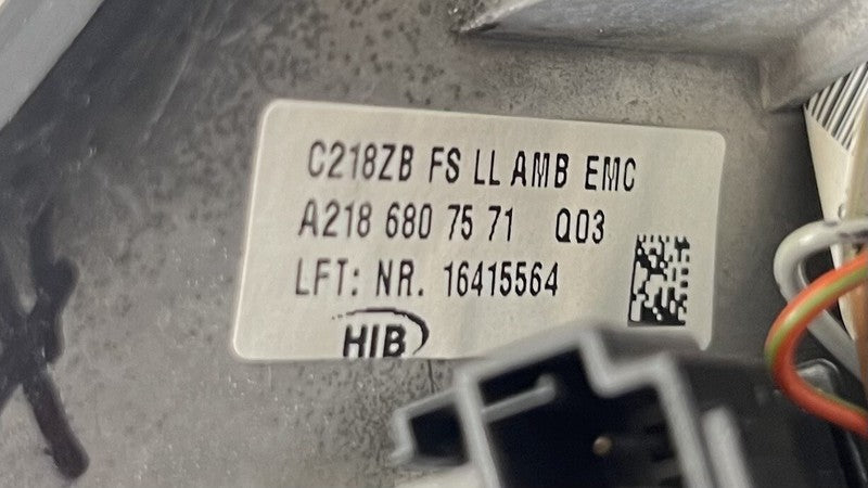 A 218 830 09 64 0964 / A2188300964 / 2188300964 12-18 MERCEDES BENZ FRONT DASH BOARD DASHBOARD TRIM PANEL W/ AIR VENTS P