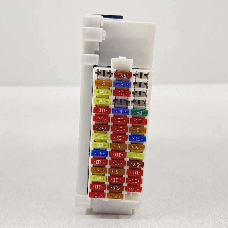 82730-47580 / 82730 47580 / 8273047580 23-25 TOYOTA PRIUS MULTIPLEX NETWORK MODULE & FUSE RELAY JUNCTION BOX MODULE OEM