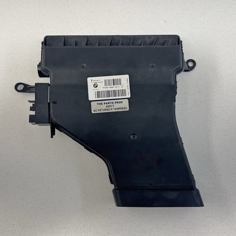 9 217 997 / 9217997 11-16 BMW F10 Left Rear Auxiliary Foot Floor AC Air Heater Blower Vent OEM