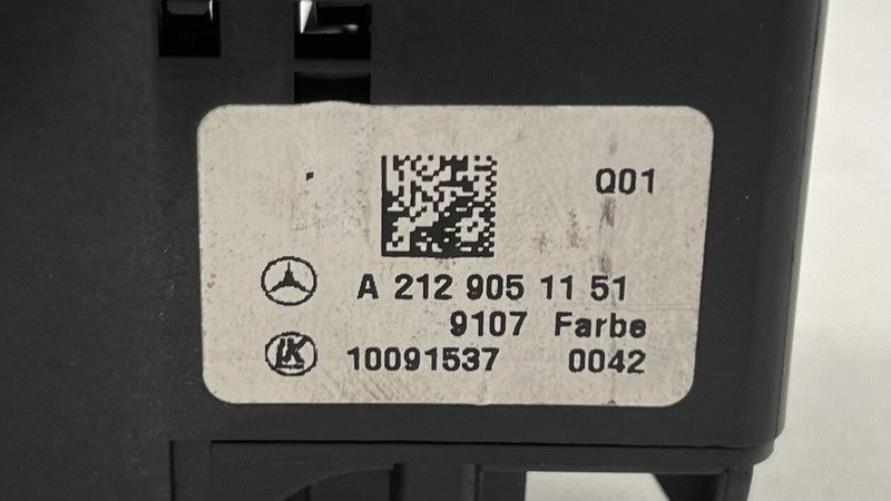 A 212 905 11 51 1151 / A2129051151 / 2129051151 12-18 MERCEDES BENZ CLS550 W218 HEADLIGHT HEAD LIGHT LAMP CONTROL SWITCH