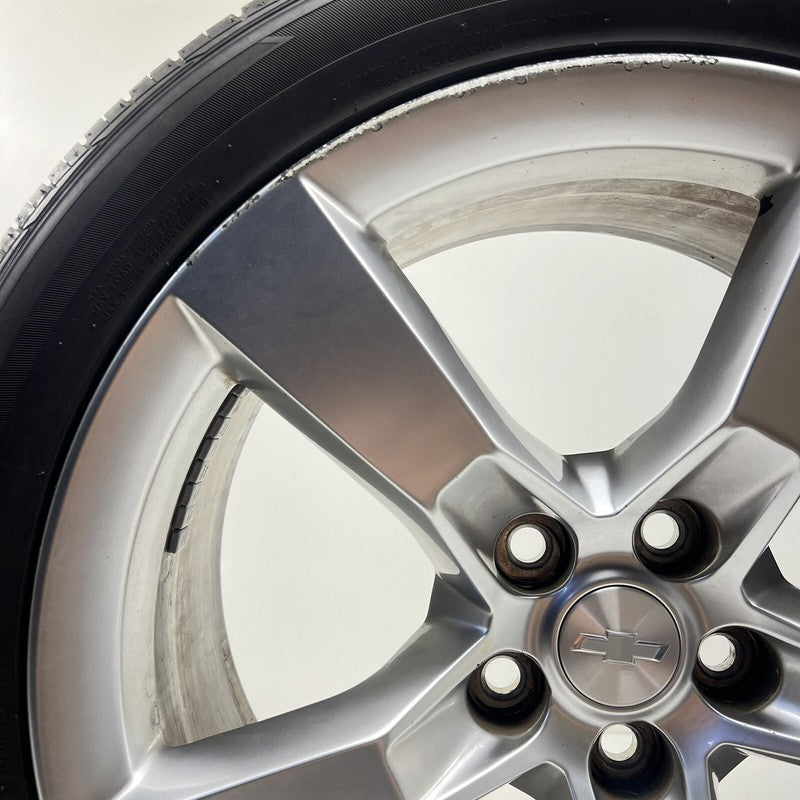 92230893 10-15 CHEVROLET CAMARO SS REAR WHEEL RIM W/ TIRE 20x9 +40 OFFSET FACTORY OEM