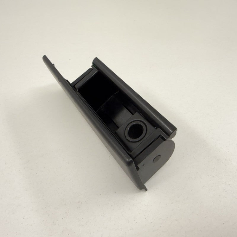 997 553 141 02 / 99755314102 05-12 Porsche 911 997 Boxster Cayman 987 Center Console Ashtray Ash Tray OEM
