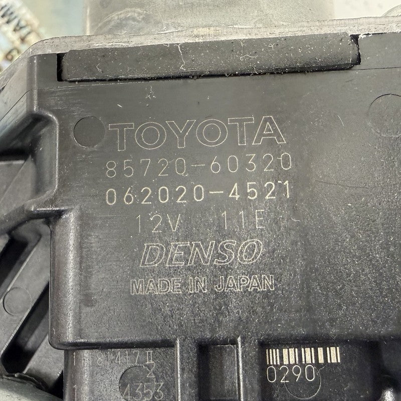 21-26 Lexus IS300 IS350 IS500 Right Rear Door Glass Window Regulator M