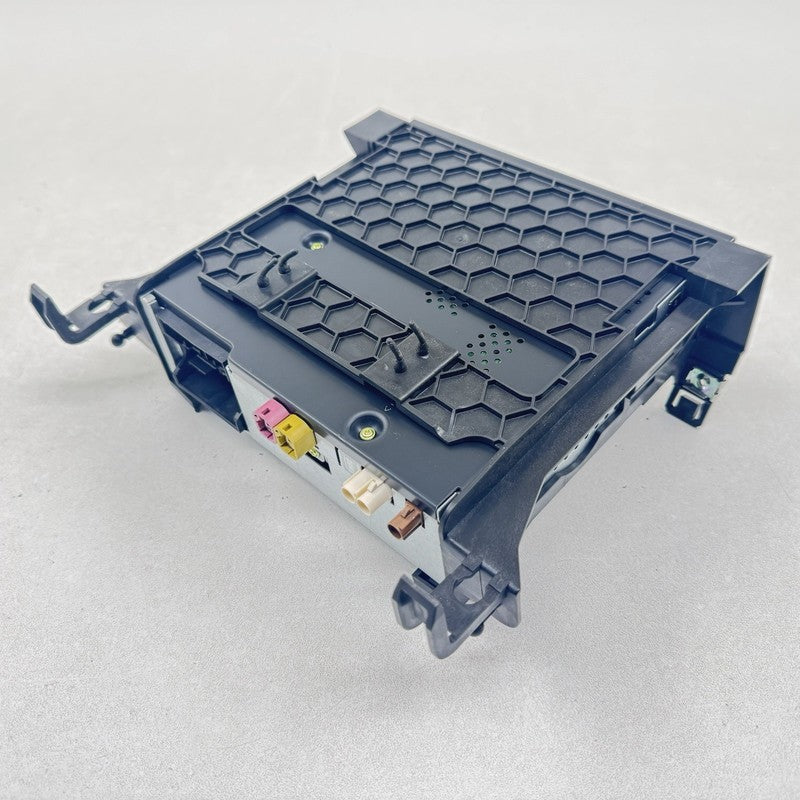 5H0-035-877-B / 5H0.035.877.B / 5H0035877B / 5H0 035 877 B 22-25 VOLKSWAGEN GOLF R MK8 NAVIGATION MODULE RADIO CONTROL U