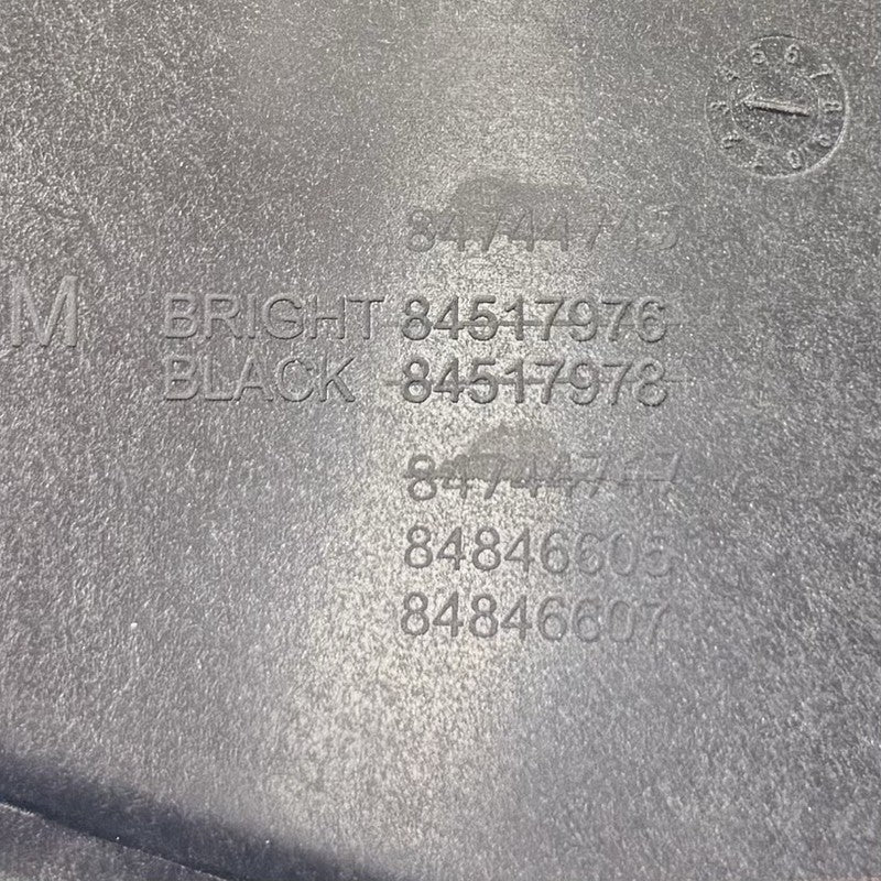 84744745 22-25 CADILLAC CT5 V BLACKWING RIGHT REAR QUARTER PANEL WINDOW TRIM OEM