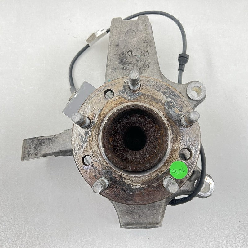 10237239 01-04 CORVETTE C5 Z06 LEFT FRONT SPINDLE KNUCKLE HUB WITH CONTROL ARM SET OEM