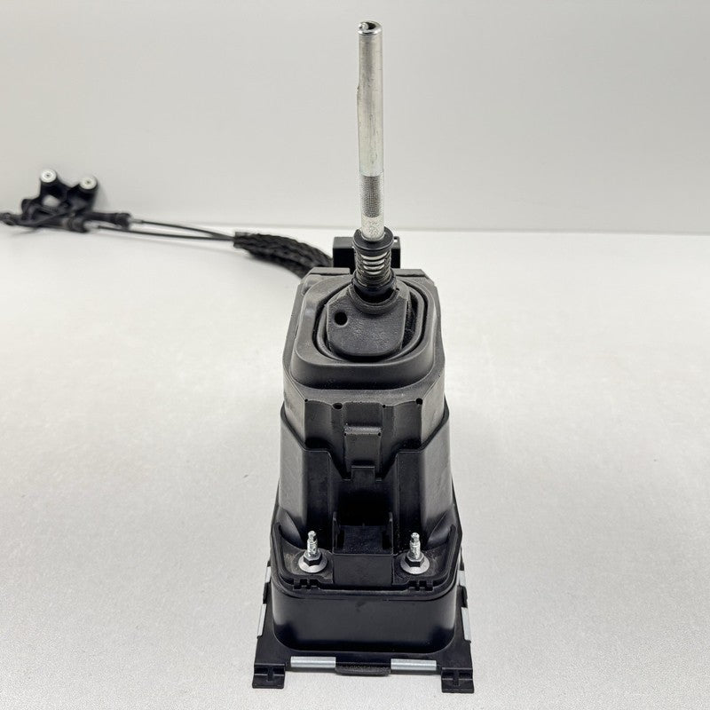 5Q0-711-091-E / 5Q0 711 091 E / 5Q0711091E 22-25 VOLKSWAGEN GOLF R MANUAL GEAR BOX SHIFTER SHIFT LEVER HANDLE ASSEMBLY O