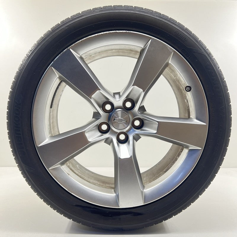 92230893 10-15 CHEVROLET CAMARO SS REAR WHEEL RIM W/ TIRE 20x9 +40 OFFSET FACTORY OEM