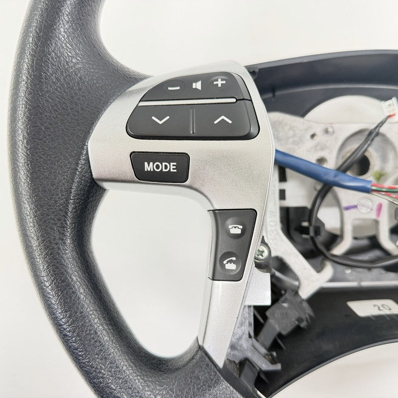 45103-33060 / 45103 33060 / 4510333060 08-13 Toyota Highlander Driver Steering Wheel Black Leather 45103-33060 OEM