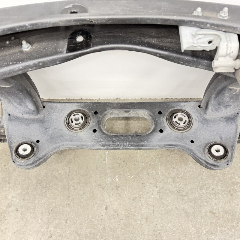 08-14 Mercedes W204 C250 Rear Subframe Crossmember Cradle 2043520106 O