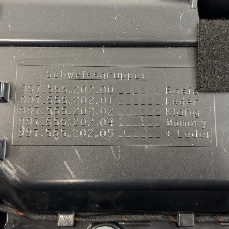 987.555.102 / 987 555 102 / 987555102 05-12 Porsche Boxster Cayman 987 Right Interior Door Panel Cover Trim OEM