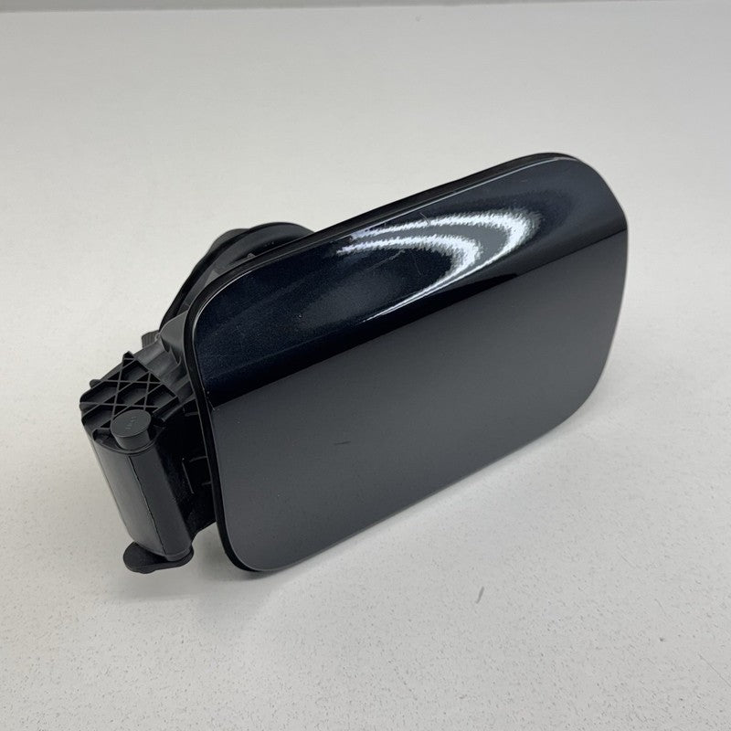51177204365 11-16 BMW M5 528 535 550 F10 Fuel Tank Gas Cap Door Lid Cover Black OEM