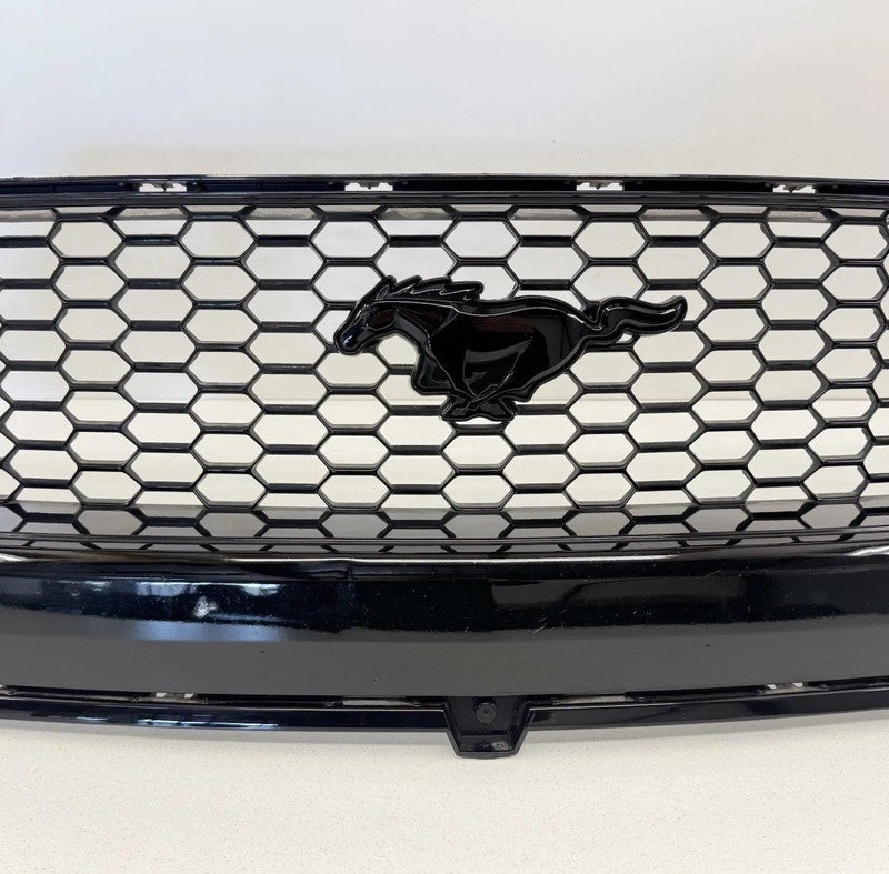 24-26 Ford Mustang GT Front Bumper Upper Grill Grille PR3B-8150-CBW OE