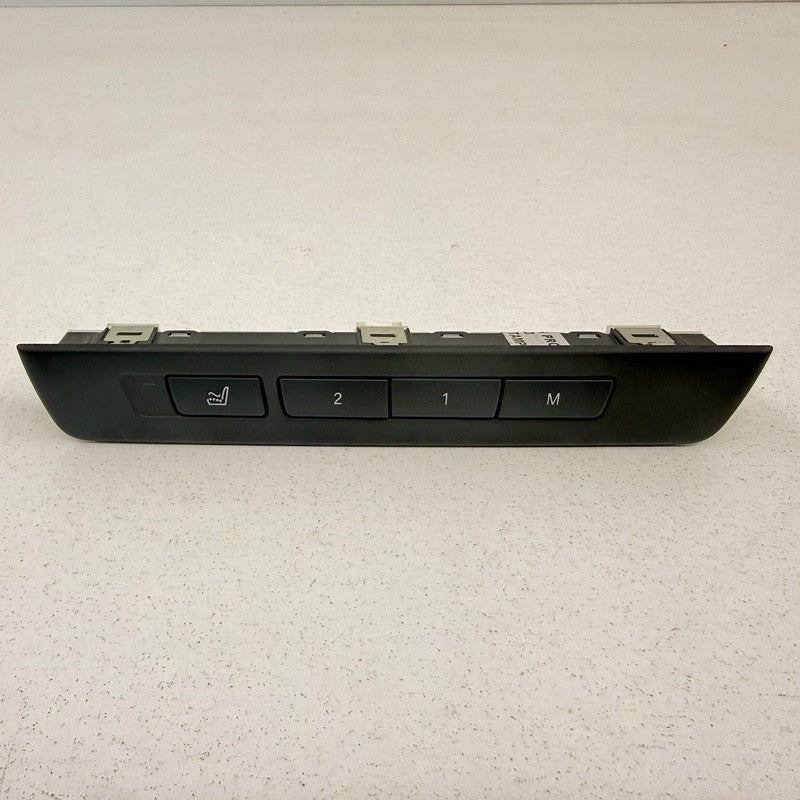 9 215 768 11-16 BMW M5 528 535 550 F10 Right Front Seat Memory Switch W/ Massage OEM