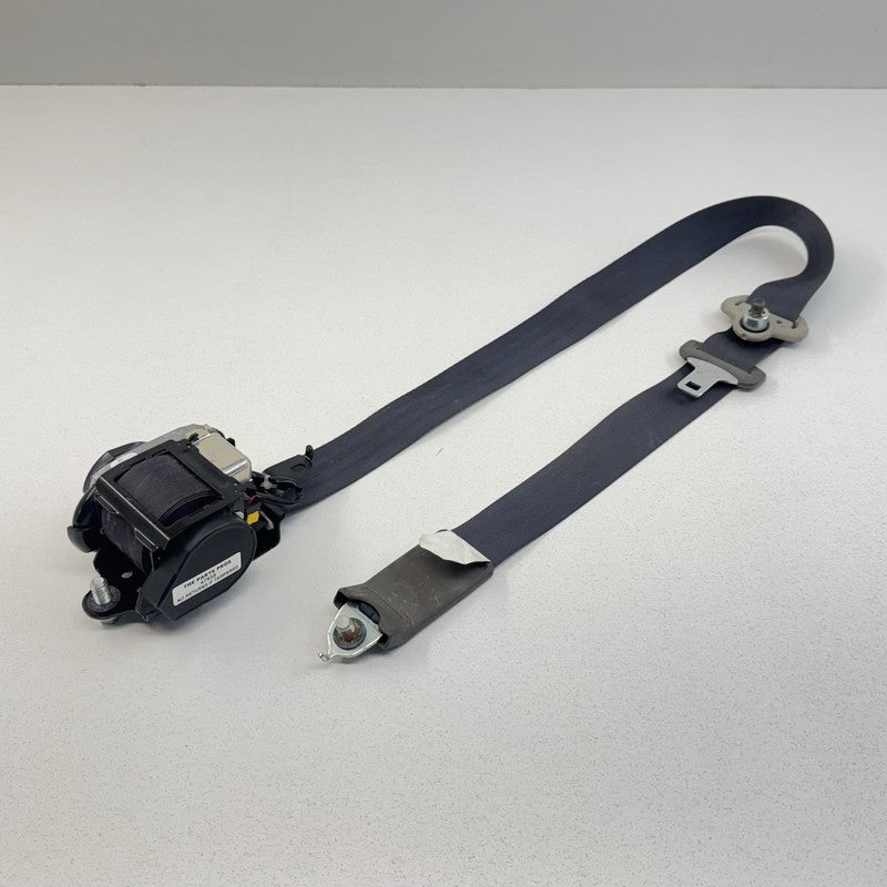 6175031 11-17 Honda Odyssey Passenger Right Front Seatbelt Seat Belt Retractor OEM