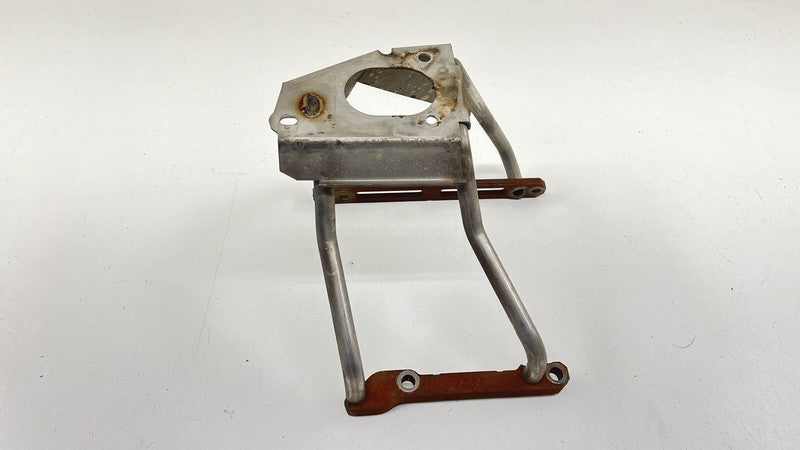 996.111.127.60 / 996 111 127 60 / 99611112760 02-08 PORSCHE 911 996 997 DRIVER LEFT REAR EXHAUST MUFFLER SUPPORT BRACKET