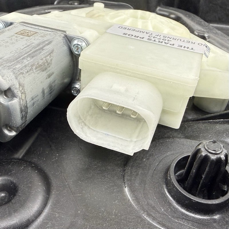 18-24 BMW G01 X3 Driver Left Rear Window Regulator Motor Carrier Assem