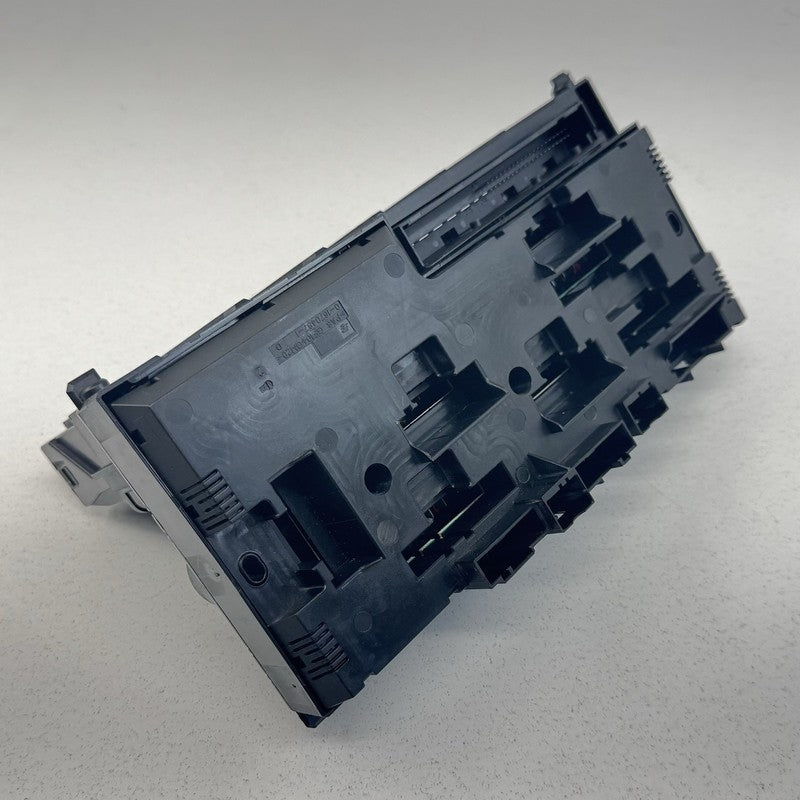 BMW F06 F10 F12 F13 Front Power Distribution Fuse Box Relay Junction Box OEM