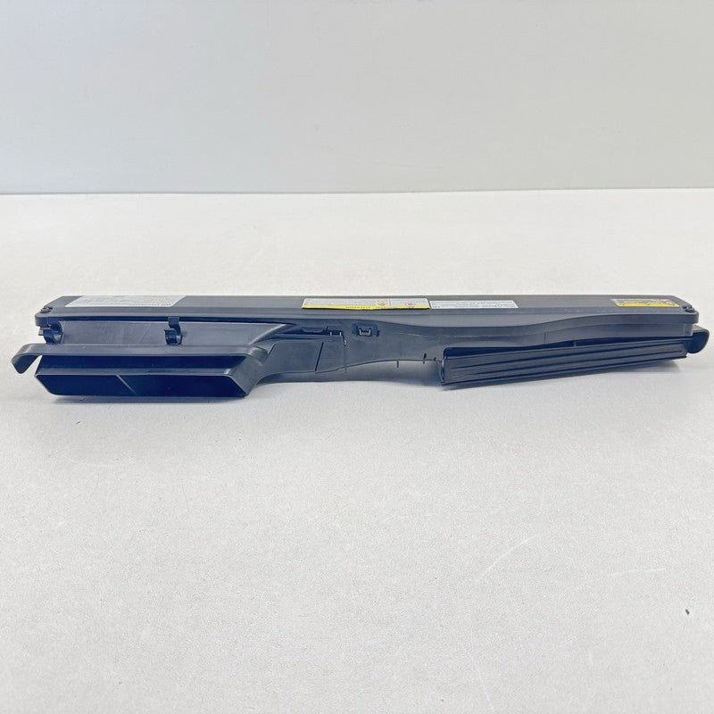 5Q0 129 254 E / 5Q0129254E 22-25 VOLKSWAGEN GOLF R MK8 AIR INTAKE DUCT TUBE GUIDE 5Q0129254E OEM