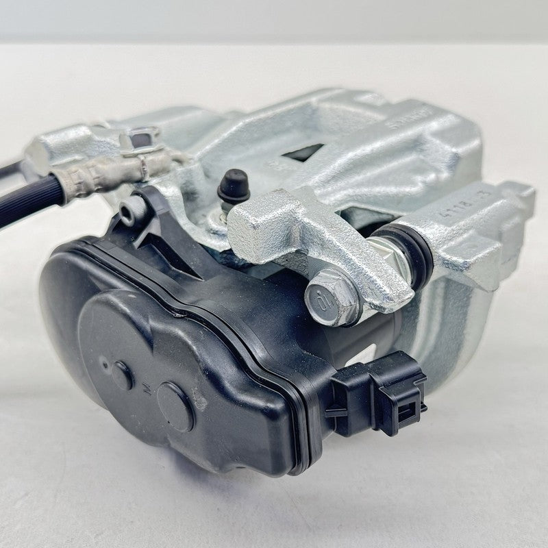 240117-61060 / 240117 61060 / 24011761060 23-25 TOYOTA PRIUS DRIVER LEFT REAR CALIPER BRAKE WITH BRAKE LINE OEM
