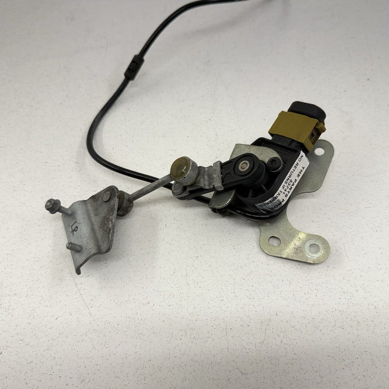 12-18 Mercedes W218 CLS550 Left Rear Suspension Ride Height Level Sens