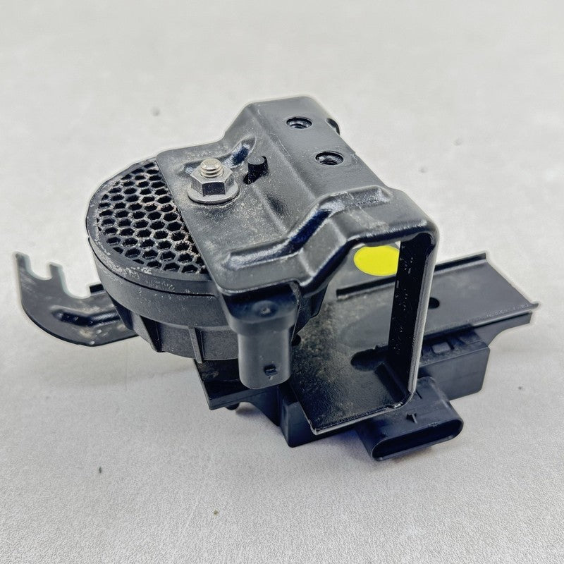 5H0-907-159-A / 5H0 907 159 A / 5H0907159A 22-25 VOLKSWAGEN GOLF R MK8 IMPACT SOUND CONTROL UNIT MODULE WITH SPEAKER OEM