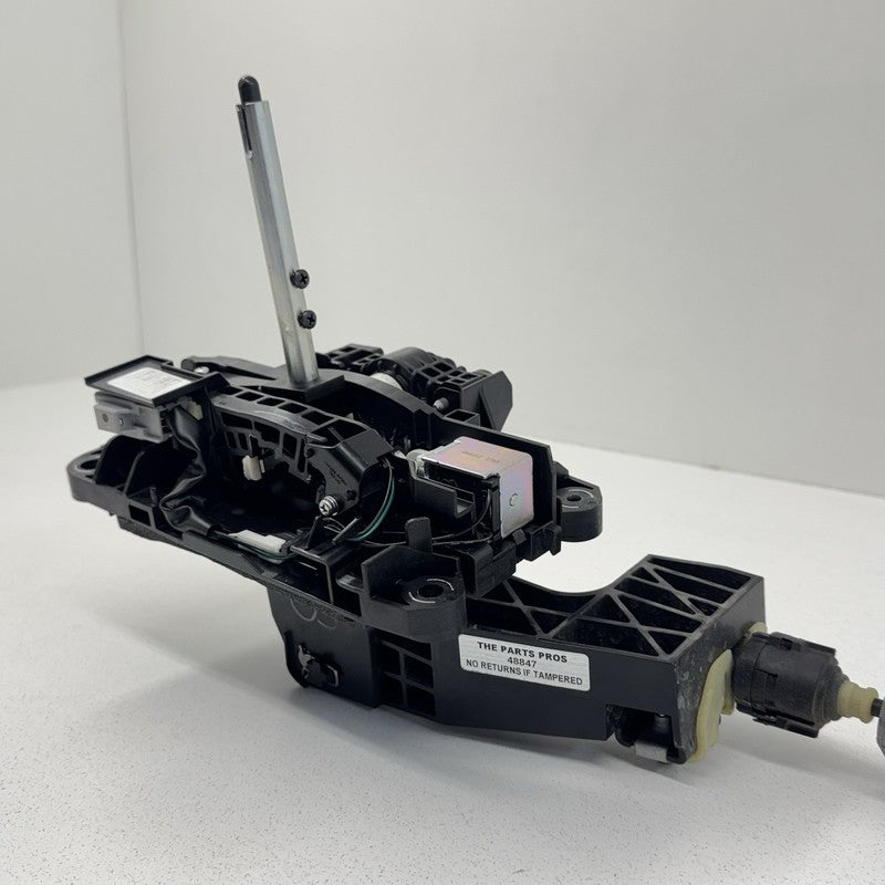 PR3P 7K004 BB / PR3P7K004BB 24-26 Ford Mustang Automatic Transmission Floor Gear Shifter Lever W/ Cable OEM