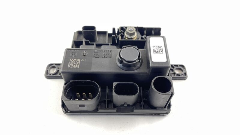 586509 16-21 BMW M2 INTEGRATED POWER DISTRIBUTION SUPPLY MODULE 7591534 OEM