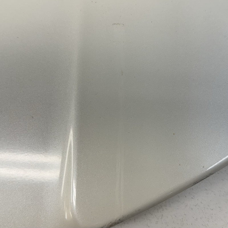 82819-48280 / 82819 48280 / 8281948280 08-13 Toyota Highlander Rear Tailgate Spoiler Wing W/ Third Brake Light OEM