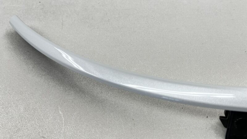 63873-6GR0B / 63873 6GR0B / 638736GR0B 24-25 NISSAN Z NISMO LEFT & RIGHT FRONT FENDER FLARE TRIM MOULDING WHITE OEM