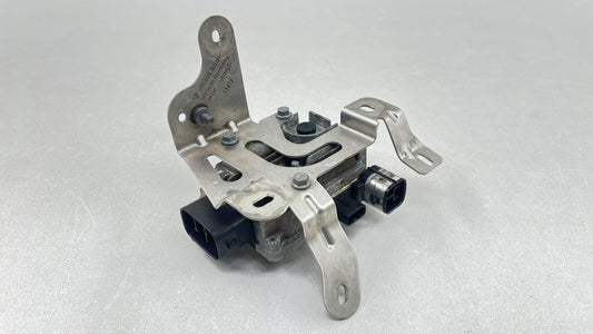 09D.927.601 / 09D 927 601 / 09D927601 12-16 PORSCHE PANAMERA E-HYBRID GEAR BOX OIL PUMP CONTROL MODULE 09D927601 OEM