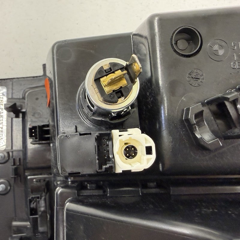 51169206729 11-16 BMW M5 528 535 550 F10 Center Console Storage Compartment Box Tray OEM