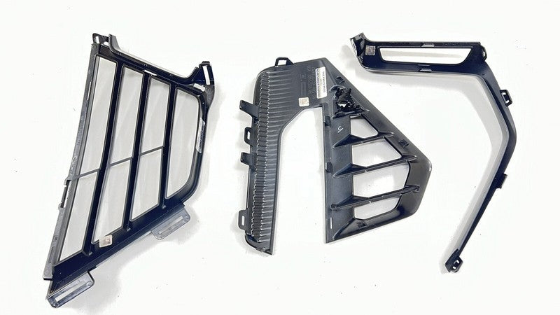 84579470 22-24 CADILLAC CT4 V BLACKWING RIGHT FRONT BUMPER GRILL TRIM SET OF 3 OEM