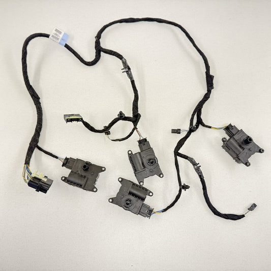 FR3B 19E616 DB / FR3B19E616DB 24-26 Ford Mustang HVAC Box Heater AC Flap Motor Air Mix Actuator Set OEM