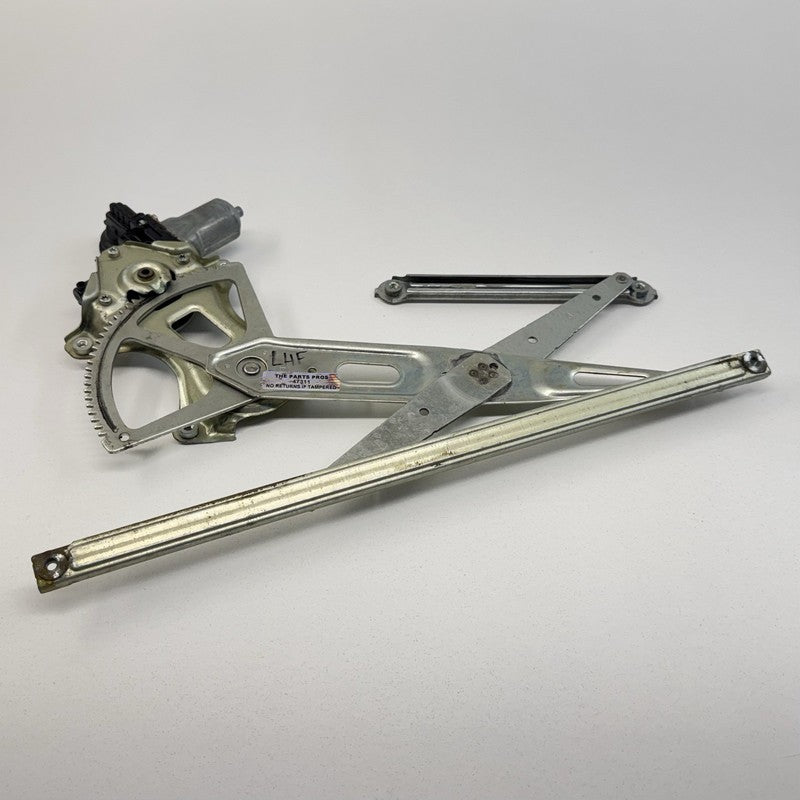 85710-58010 / 85710 58010 / 8571058010 06-13 Lexus IS250 IS350 IS F Left Front Door Glass Window Regulator Motor OEM