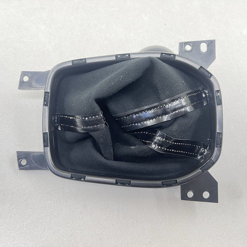 10-15 CHEVROLET CAMARO SS CENTER CONSOLE MANUAL SHIFT BOOT WITH SHIFT KNOB OEM