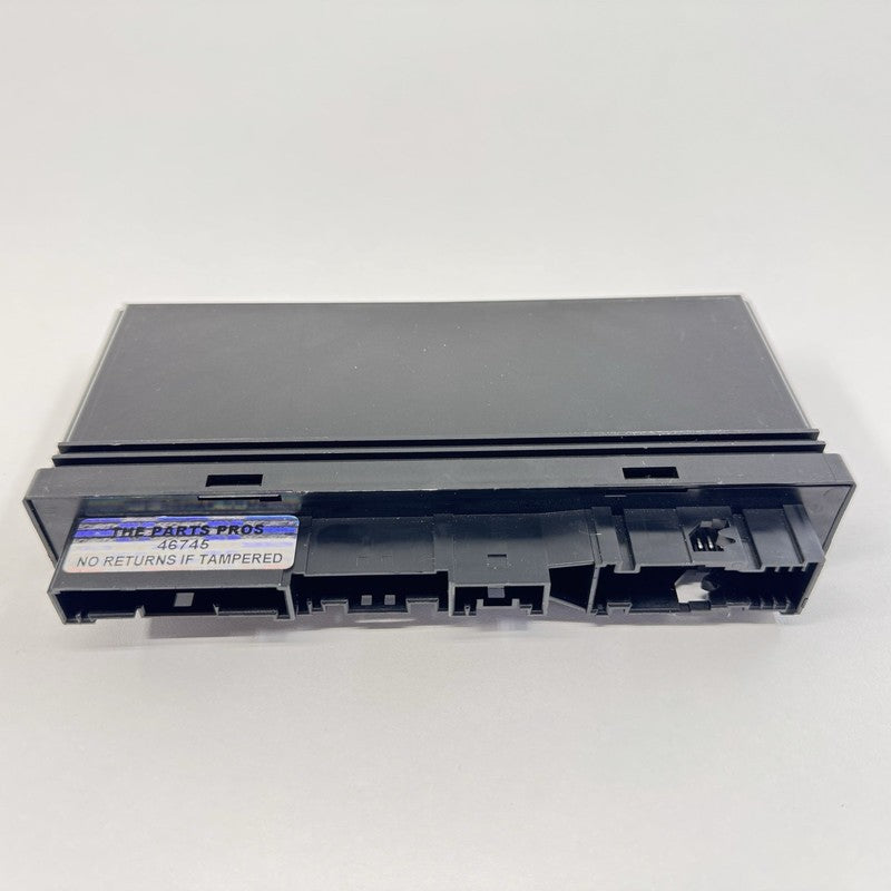 9168833-01 06-10 BMW M6 E63 E64 Body Control Module BCM BCU KBM Basis 9168833 OEM