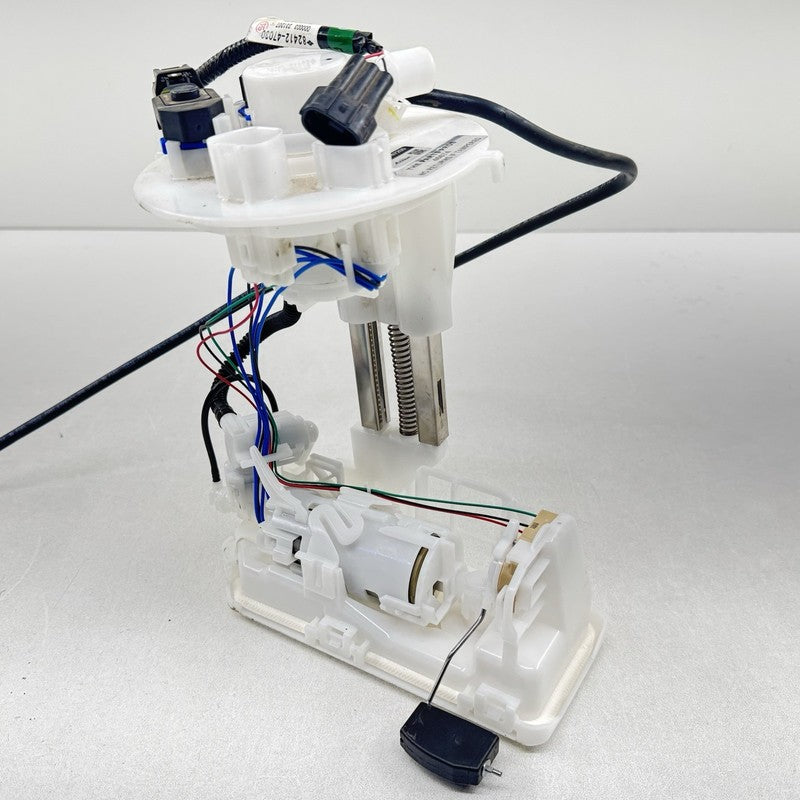 77020-47250 / 77020 47250 / 7702047250 23-25 TOYOTA PRIUS GAS TANK FUEL PUMP SENDING UNIT DELIVERY 77020-47250 OEM