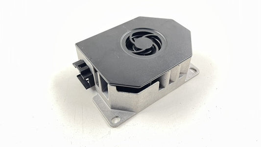 2118705189 / A2118705189 / A 211 870 51 89 5189 07-14 MERCEDES W212 W219 CLS E CLASS SUBWOOFER AMPLIFIER AMP HARMAN BECK