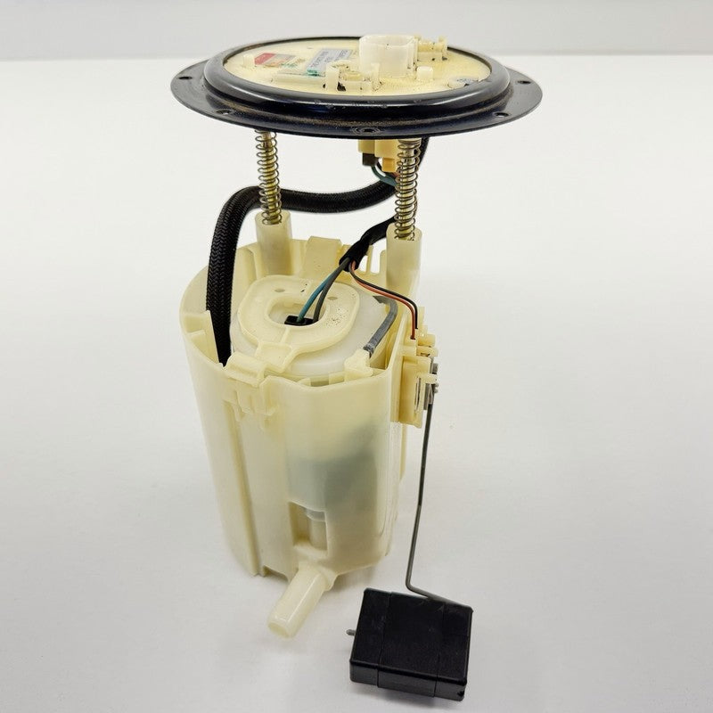 77020-53141 / 77020 53141 / 7702053141 08-14 Lexus IS F Gas Tank Fuel Pump Sending Unit Assembly 77020-53141 OEM