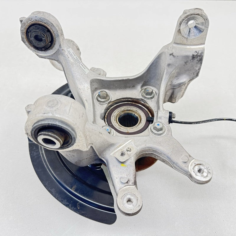 PR3C-5A970-BB / PR3C 5A970 BB / PR3C5A970BB 24-25 FORD MUSTANG GT PASSENGER RIGHT REAR SPINDLE KNUCKLE HUB BEARING OEM