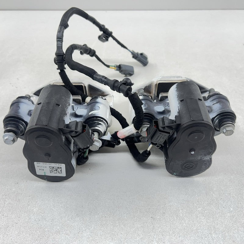 PR3C-2D366-AB / PR3C 2D366 AB / PR3C2D366AB 24-25 FORD MUSTANG GT DARK HORSE REAR PARKING PARK DRIFT BRAKE CALIPER PAIR 