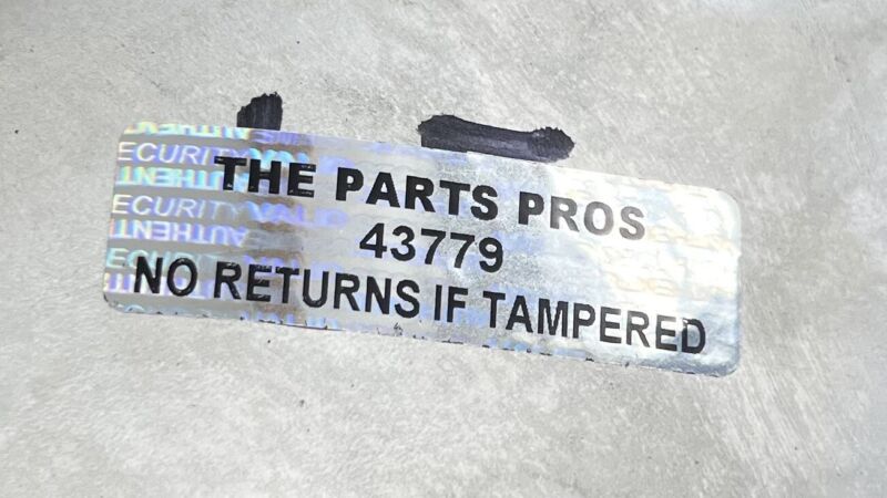 Does Not Apply 24-25 NISSAN Z NISMO DRIVER LEFT FRONT SUSPENSION CONTROL ARM SET OEM