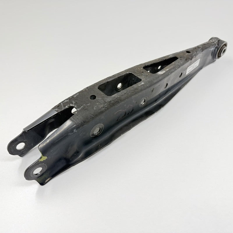 22-25 Toyota GR86 Passenger Right Rear Control Arm Suspension Set OEM