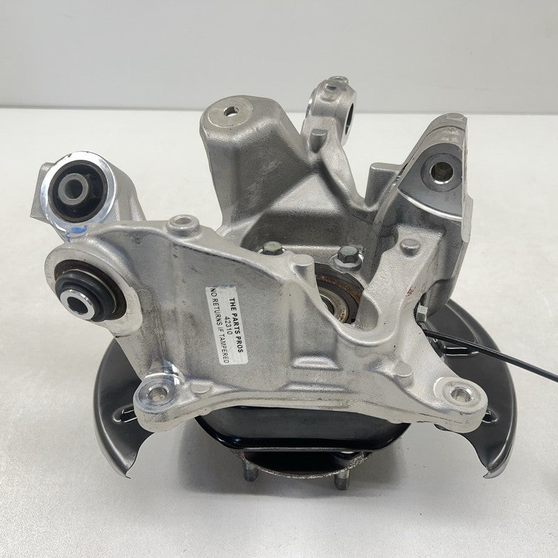 27540FN14A 24-25 SUBARU CROSSTREK PASSENGER RIGHT REAR SPINDLE KNUCKLE HUB BEARING OEM