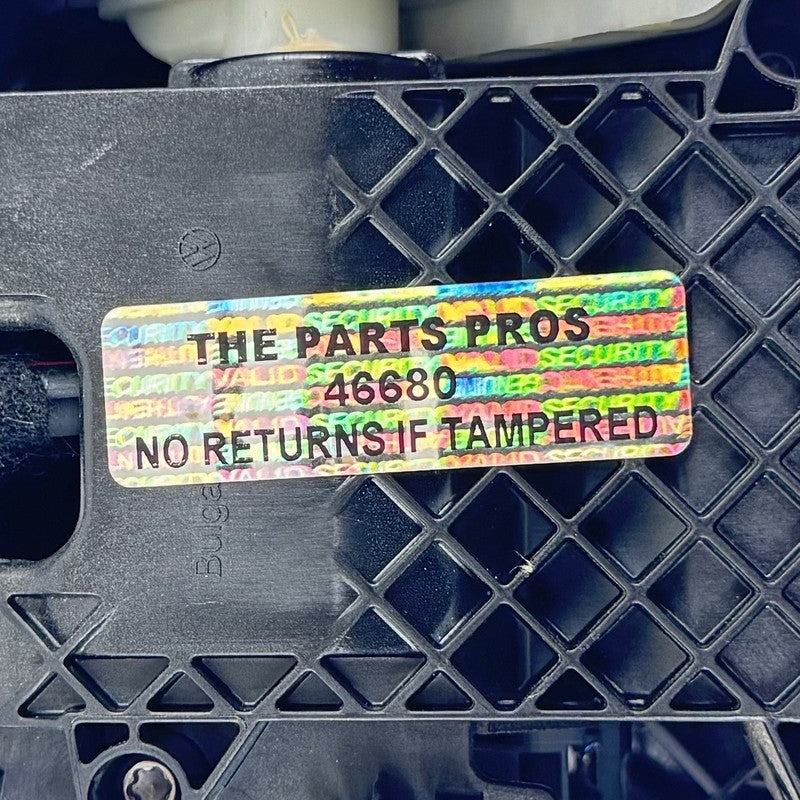 5H0 971 375 / 5H0-971-375 / 5H0.971.375 / 5H0971375 22-25 Volkswagen Golf R MK8 Tailgate Lid Handle Actuator W/ Rear Vie