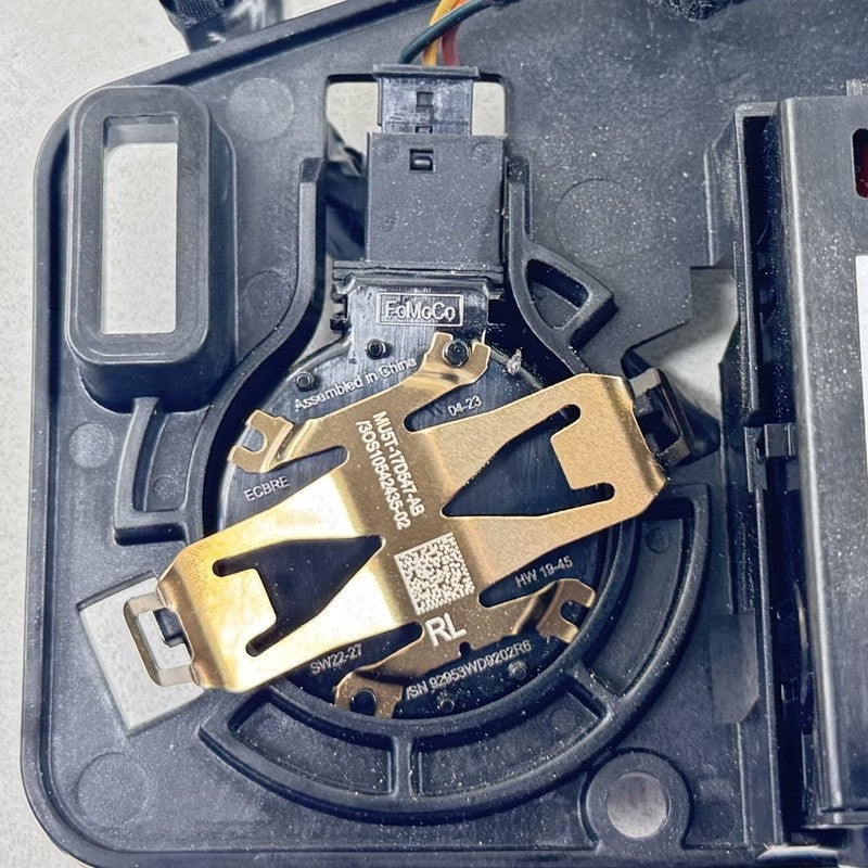 ML3T-19H406-AD / ML3T 19H406 AD / ML3T19H406AD 24-25 Ford Mustang GT Windshield Lane Departure Keep Assist Camera W/ Mod