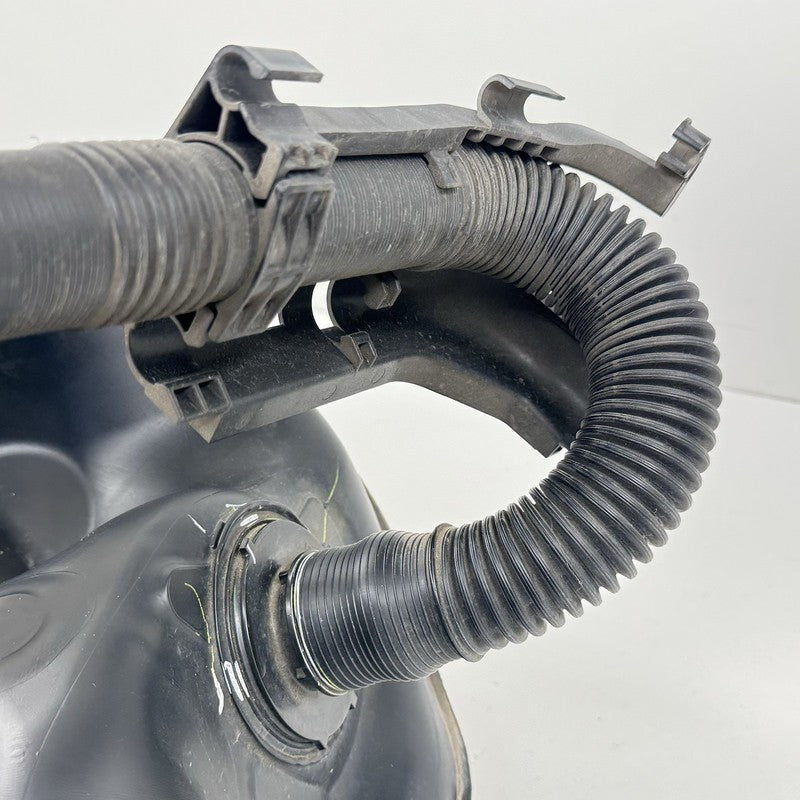 77100-47321 / 77100 47321 / 7710047321 23-25 TOYOTA PRIUS GASOLINE GAS TANK FUEL RESERVOIR W/ FUEL FILLER NECK HOSE OEM