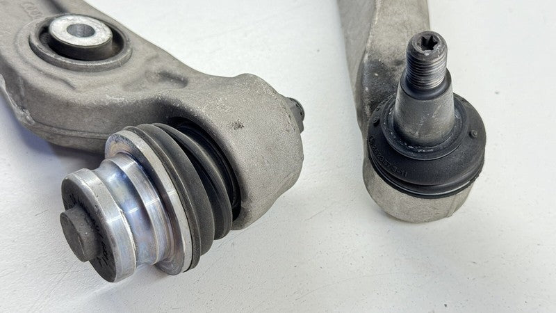 8W0 407 695 A / 8W0407695A 11-18 AUDI A8 DRIVER LEFT FRONT LOWER CONTROL ARM SUSPENSION PAIR OEM