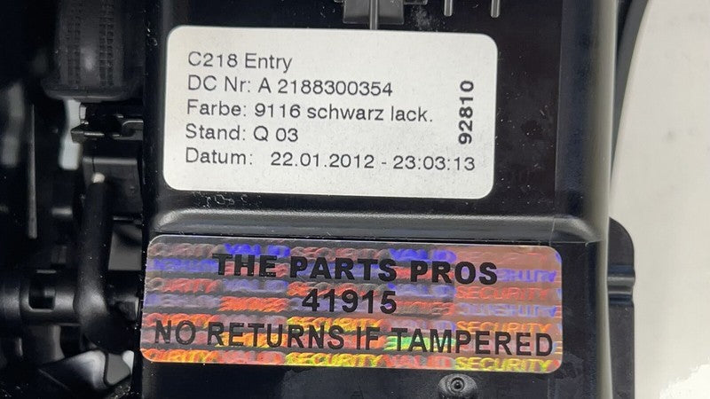 A 218 830 03 54 0354 / A2188300354 / 2188300354 12-18 MERCEDES BENZ CLS550 W218 REAR CENTER CONSOLE AIR VENT GRILLE GRIL